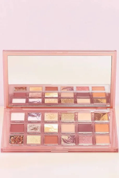 باليت ظلال عيون من هدي بيوتي